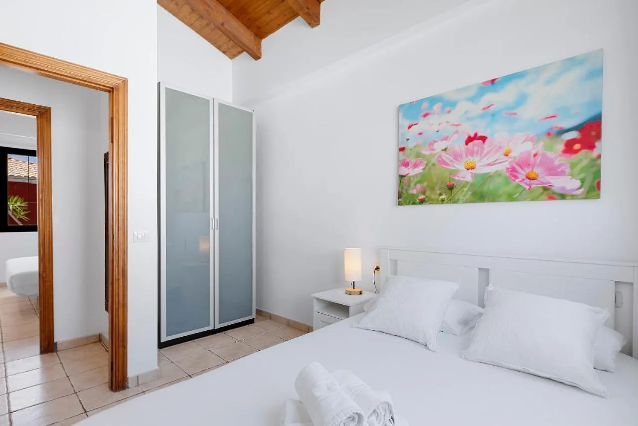 Villa Medano4You The Palm Tree Holiday Home El Médano Spanien